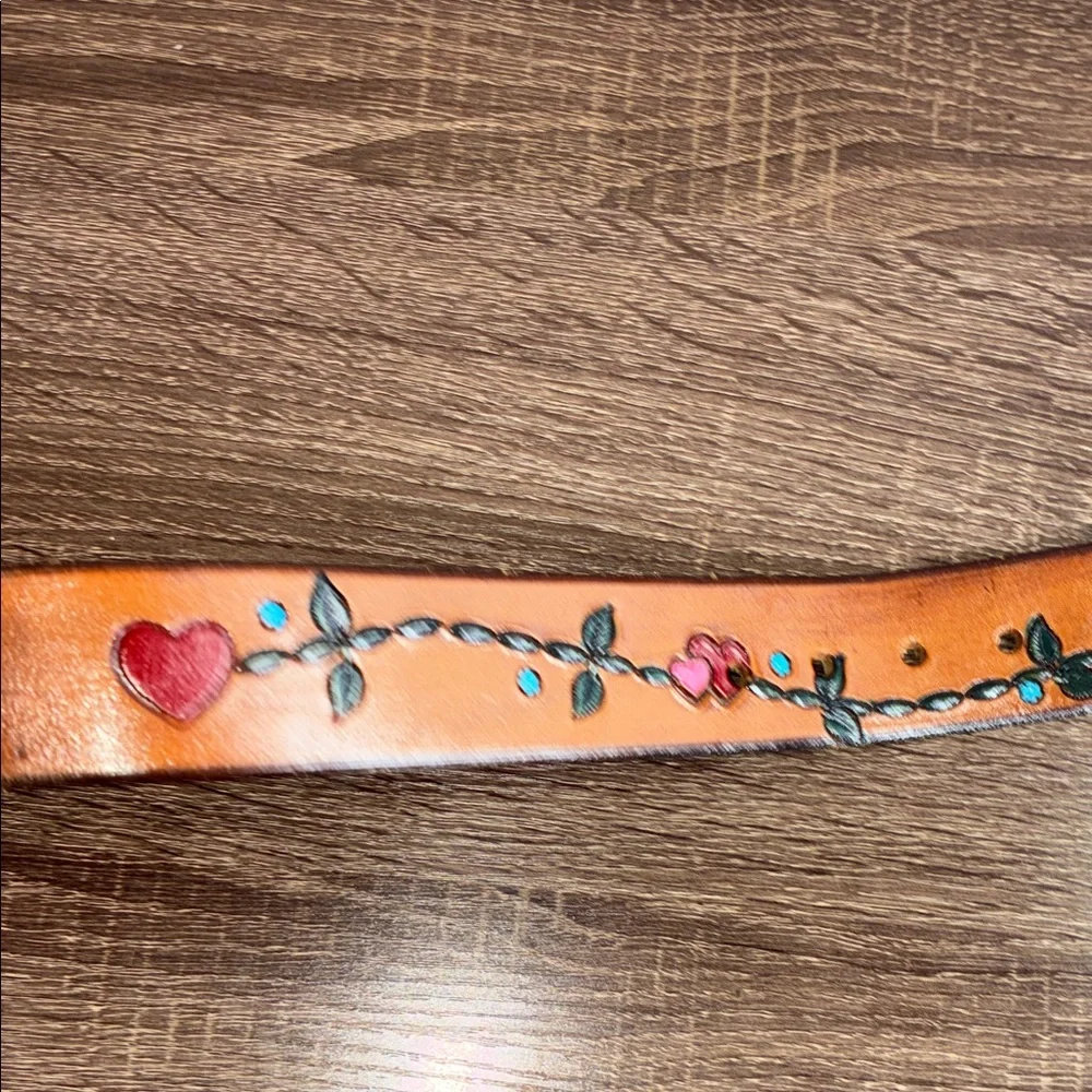 Vintage Unbranded Little Girls Tiffany Brown Leather Belt with Heart & Floral